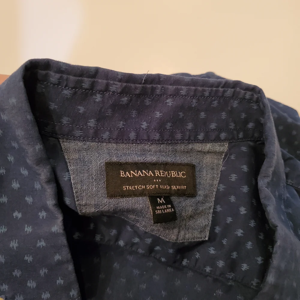 Banana Republic- Men's- Stretch Soft Wash Slim Fit- Sz M